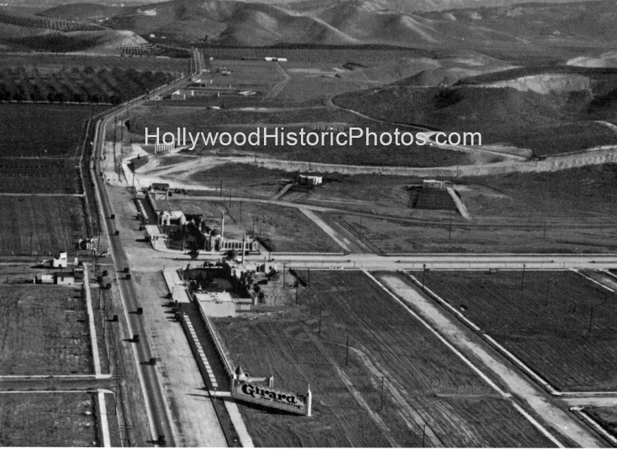 Girard 1922 now Woodland Hills.jpg